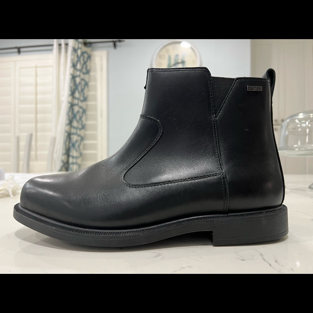 Dunham Leather Boots